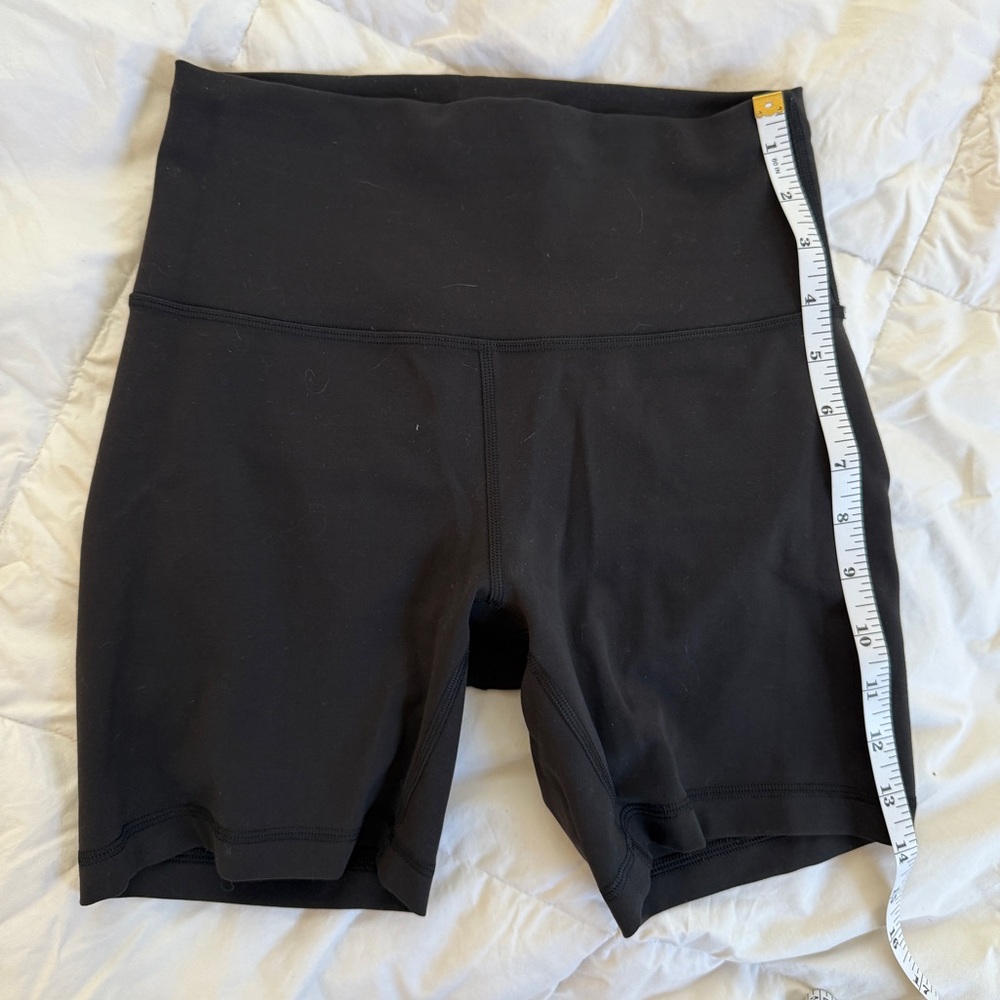 Lululemon Wunder Train High-Rise Shorts in black